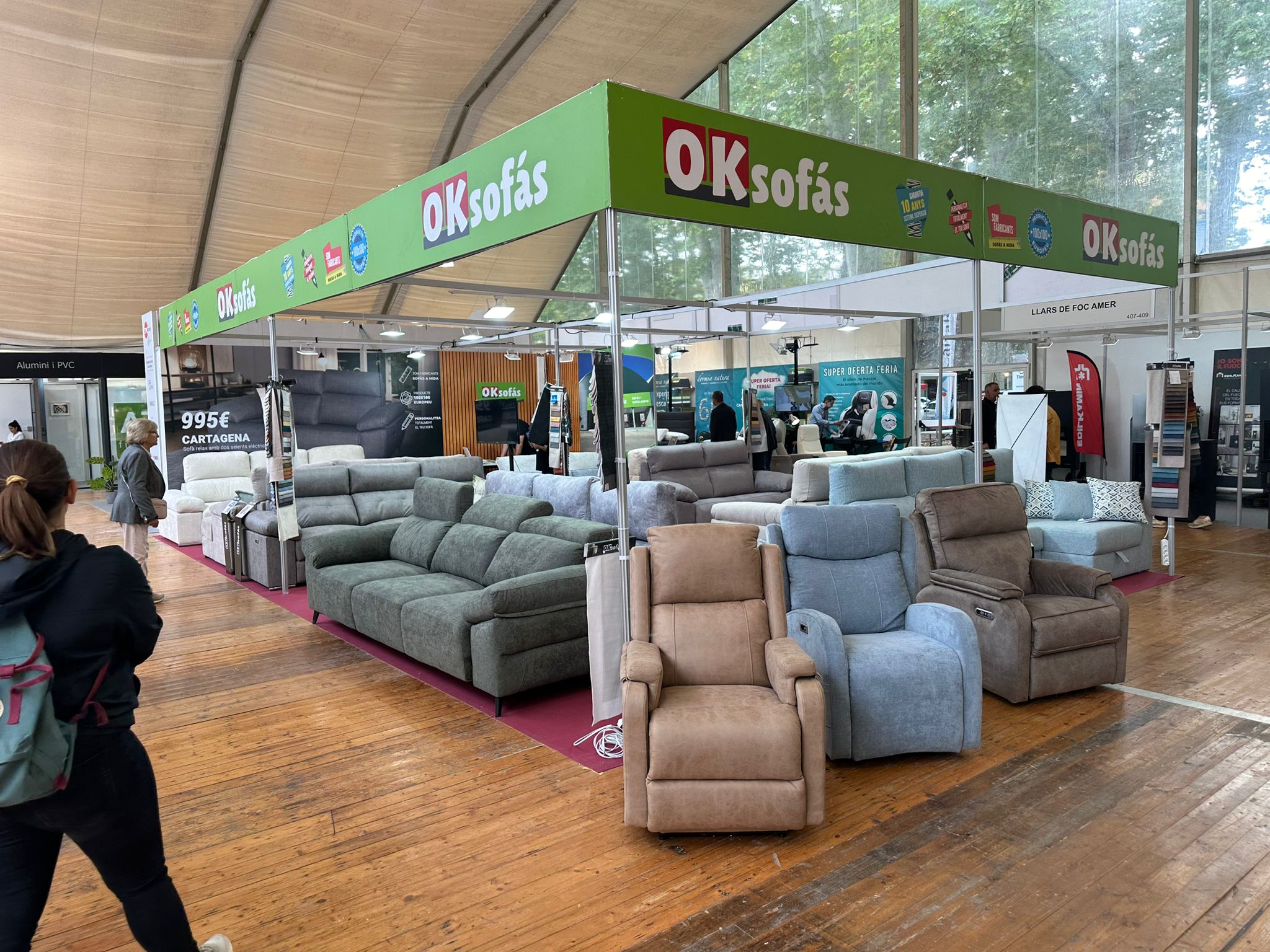 Estand feria de girona 2024 oksofas